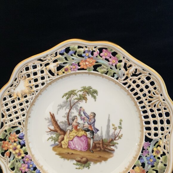Helena Wolfsohn Reticulated Plate 8.5" Watteau Couple Scene Dresden Germany 5 - Picture 3 of 7